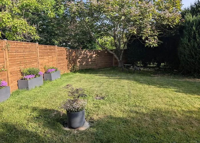 In Nanteuil-en-vallée Сasa de vacaciones